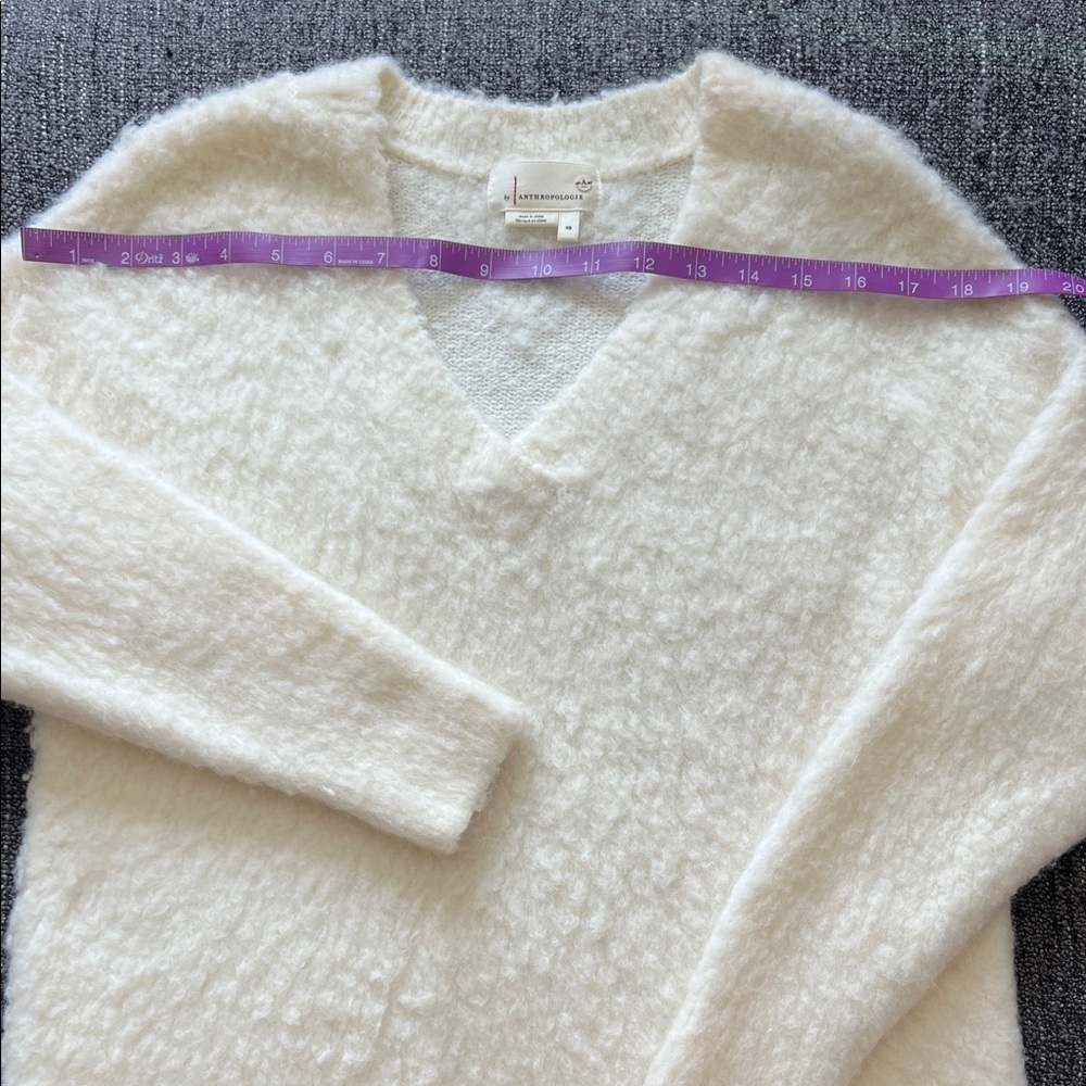 Anthropologie Cream V-Neck Sweater - Picture 7 of 13